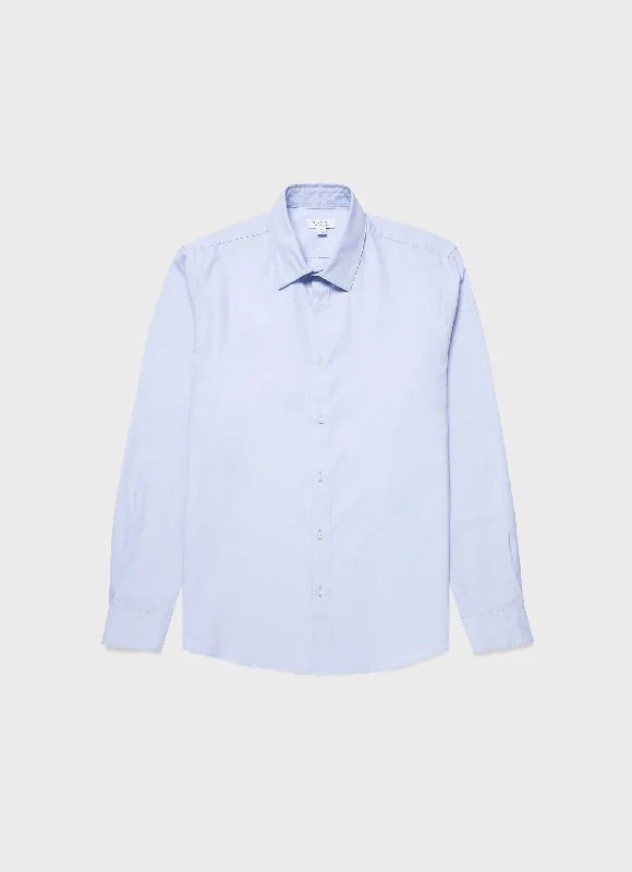 Men's Timeless Dress Shirts for Enduring StyleMen's Oxford Shirt in Light Blue