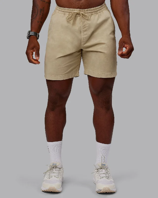 Men's Pants with Elastic CuffsWashed Daily 7" Shorts - Pale Khaki