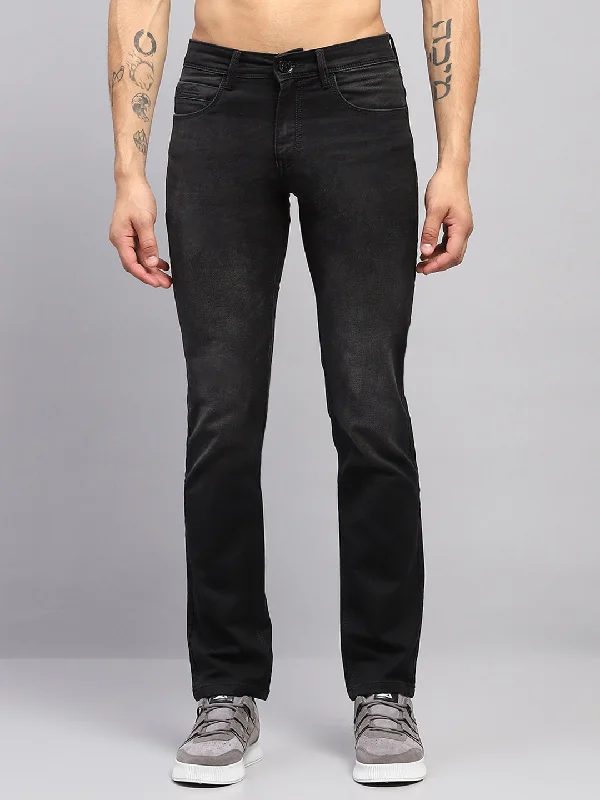 Slim-Fit Men's JeansMen Black Solid Narrow Fit Denim