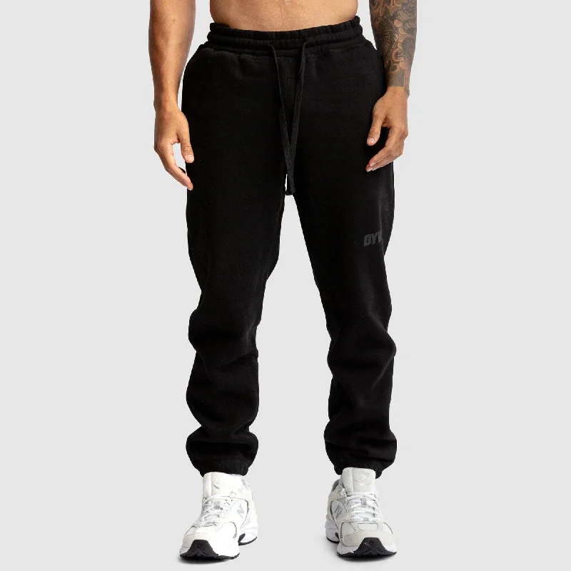 Men's Pants with Shallow PocketsMen's DYVN Relaxed Fit Sweats - Black