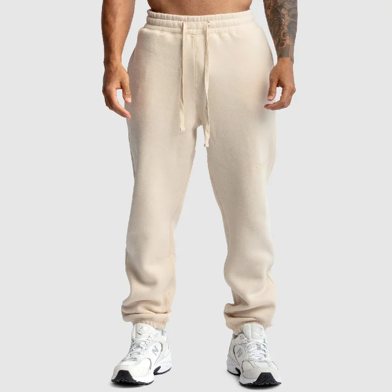 Men's Pants with Antimicrobial TreatmentMen's DYVN Relaxed Fit Sweats - Cream