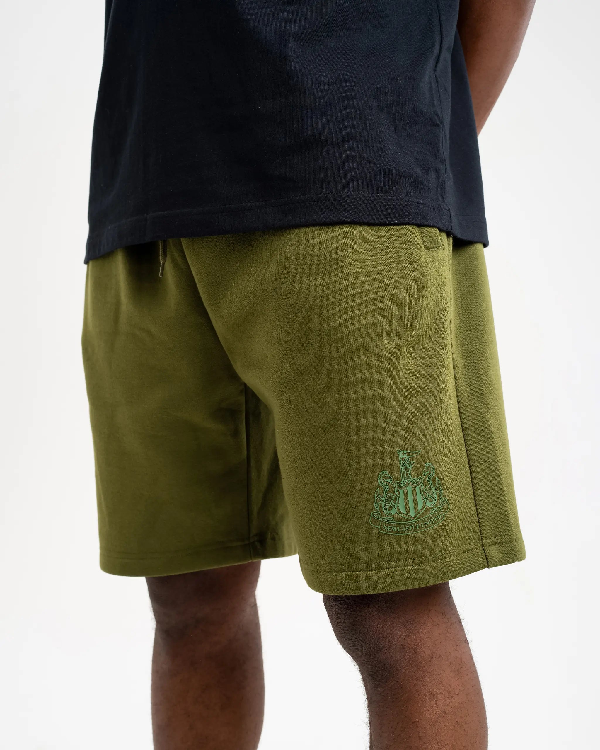 Versatile Men's ShortsNewcastle United Men's Khaki Terrace Fleece Shorts